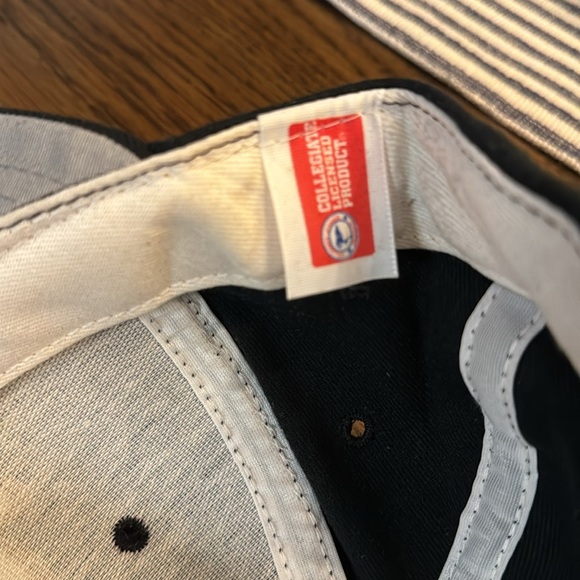 Vintage Autographed Mizzou Hat - Picture 6 of 7